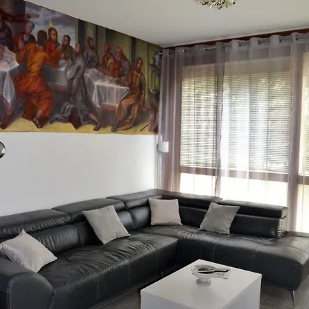 Apartman-ivana 1 *